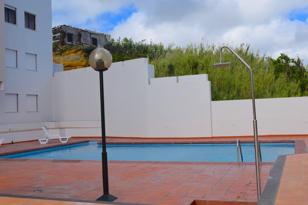 Beach Front House Ponta Delgada Eksteriør bilde